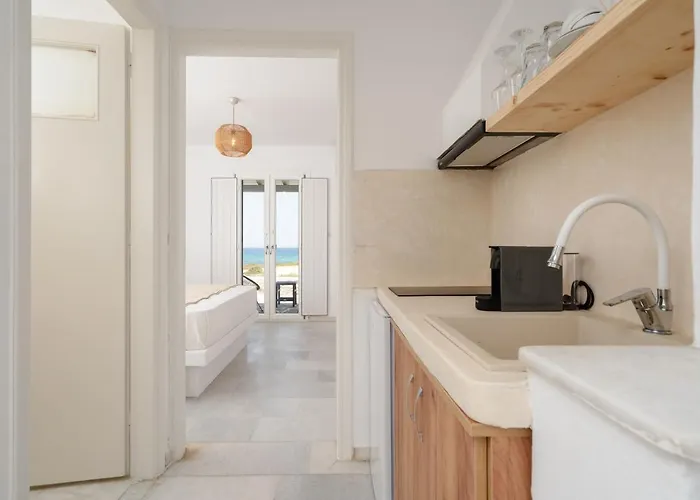 Celestial Seaview Apartments- Apollon 아파트 *