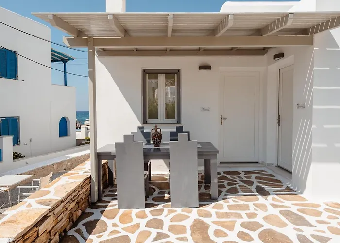 Celestial Seaview Apartments- Apollon 아파트 *